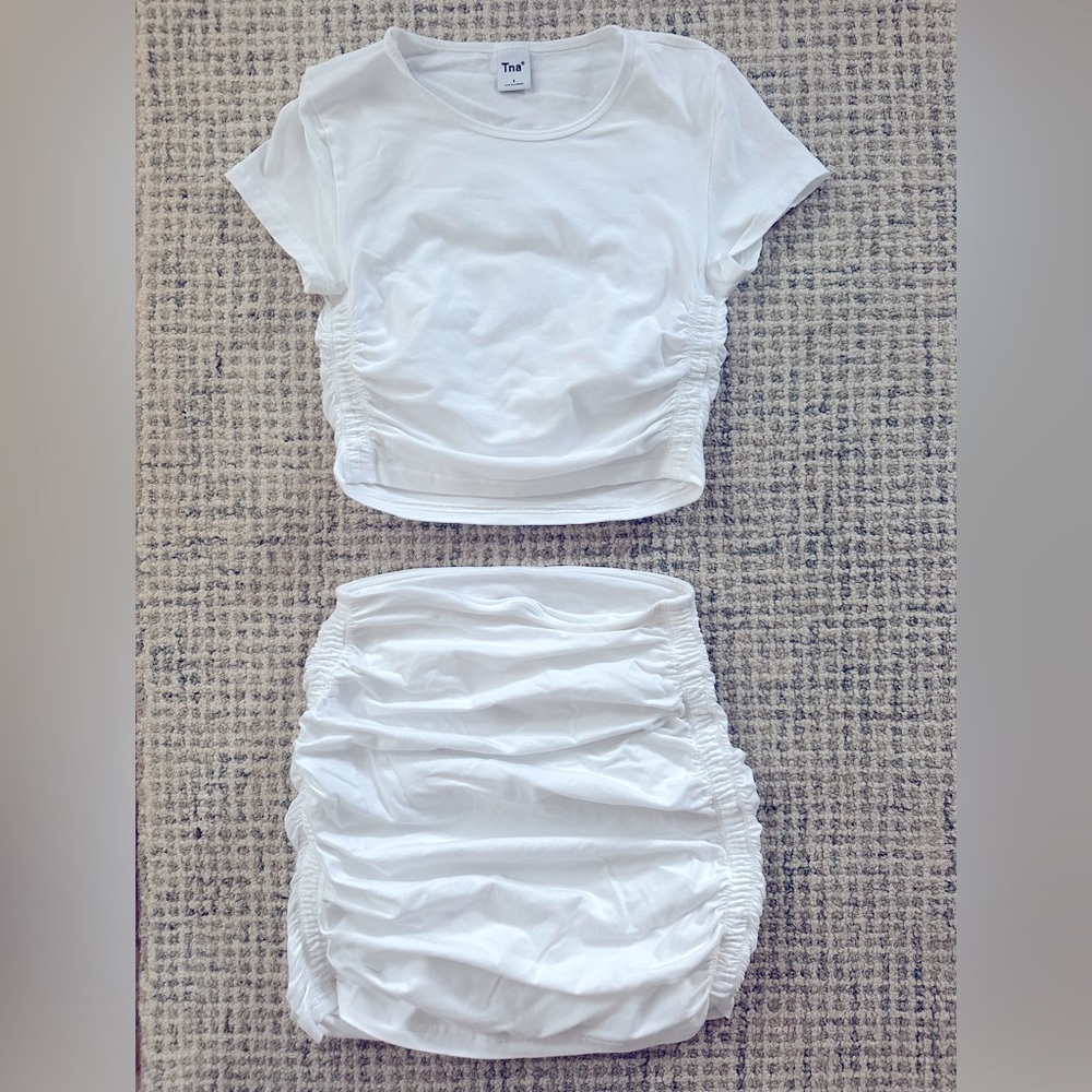 TNA chill malibu cropped tee and skirt set